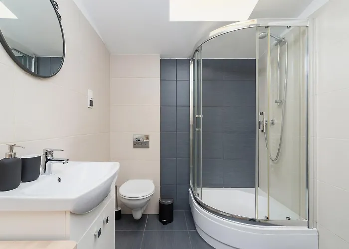 3-bedroom In The Centre - Old Town 아파트 *