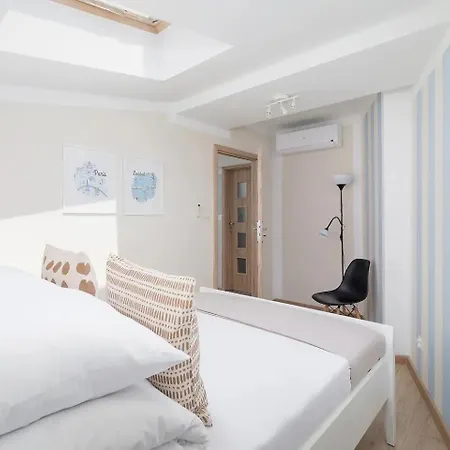 Appartement Pearl Dawn Oasis For 5 - 3Br - Krakow Center