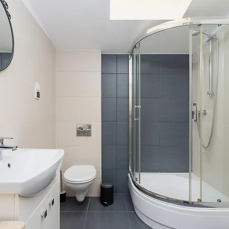 Pearl Dawn Oasis For 5 - 3Br - Krakow Center Appartement *