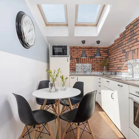 3-bedroom In The Centre - Old Town Apartment Krakow