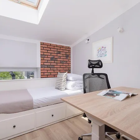 3-bedroom In The Centre - Old Town *